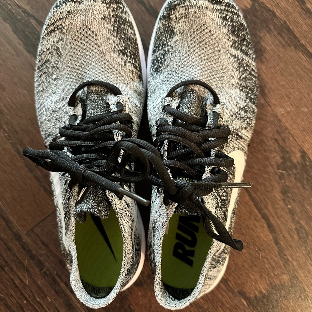 Nike Black and White Women's Sneakers